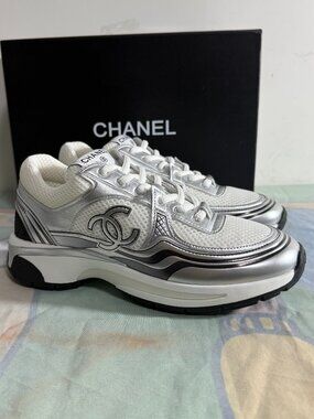 🍇CHANEL sneakers🍇